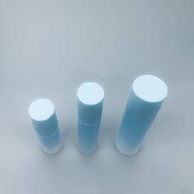 आवश्यक तेल के लिए ब्लू प्लास्टिक कॉस्मेटिक वायुहीन पंप की बोतलें